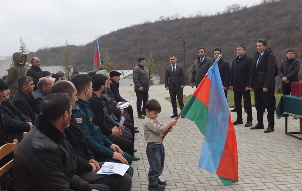 Növbəti köç karvanı Xanabad kəndinə çatıb, mənzillərin açarları təqdim olunub