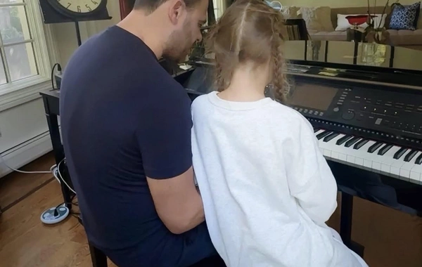 Emin Ağalarovdan təbrik PAYLAŞIMI