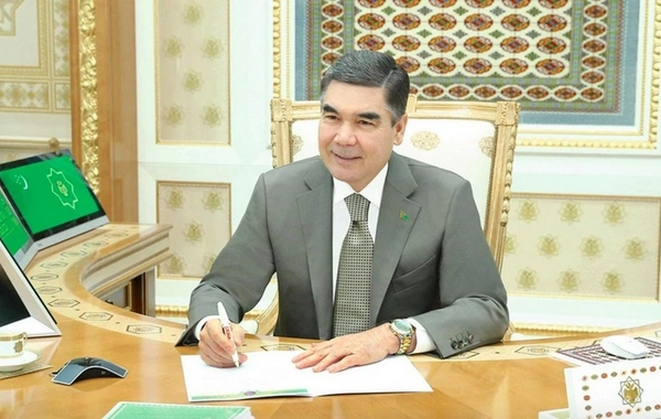 Gurbanguly Berdimuhamedov arrived on a visit to Azerbaijan
