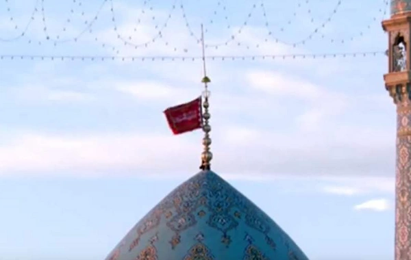 Red flag of vengeance raised over Iranian mosque amid Israeli strikes