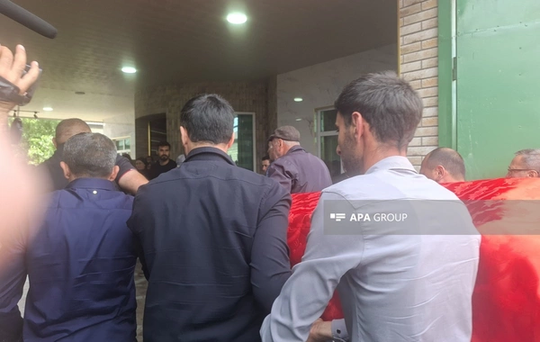 Azov dənizində gəmiyə dron hücumunda həlak olan Fuad Orucov Xaçmazda dəfn edilib