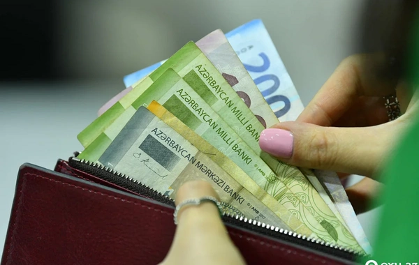 Baş həkim maaş artımından danışdı: Gənc mütəxəssislərin regionlara axını stimullaşacaq