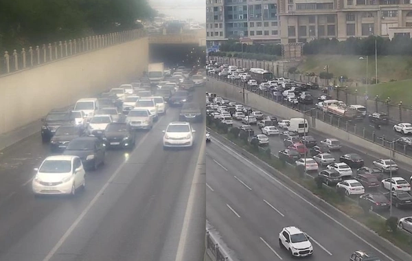 Metronun "20 Yanvar" stansiyası istiqamətində QƏZA: Sıxlıq yarandı