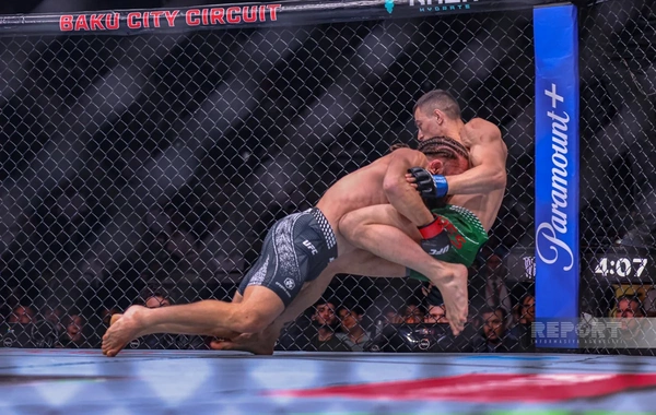 Bakıda tarixi UFC gecəsi: Fiziyevdən möhtəşəm qələbə - FOTOREPORTAJ