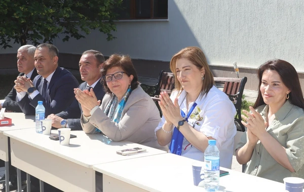 Xankəndi, Xocalı və Ağdərə məktəblərində "Son zəng" çalınıb