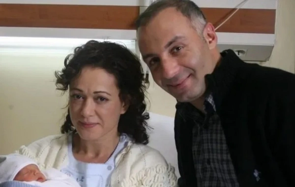 Yaprak Dökümünün Fikret və Tahsini illər sonra görüşdü