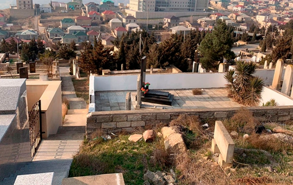 Bakıda qəbir yerlərinin qiyməti niyə artır?