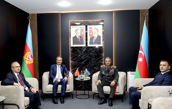 Azərbaycan ilə Türkiyə arasında hərbi sahələr müzakirə edilib