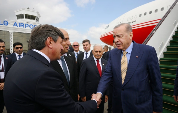 Türkiyə Prezidenti Azərbaycanda səfərdədir