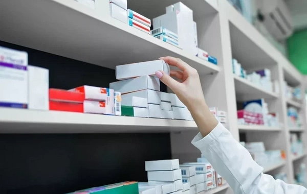 В Азербайджане изъяли десятки опасных лекарственны препаратов