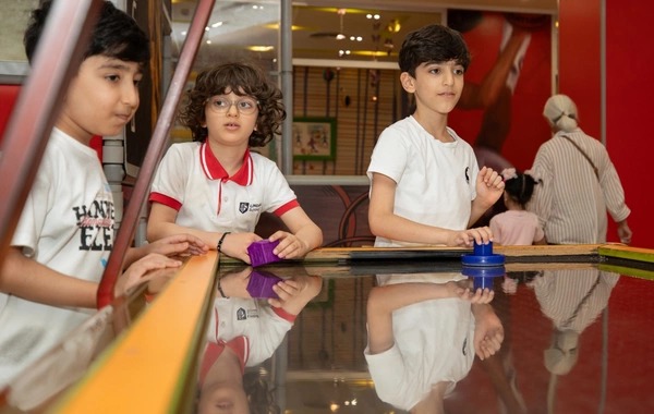 McDonald"s Azərbaycan şəhid və qazi ailələrinin uşaqları ilə Uşaqların Müdafiəsi Gününü qeyd edib