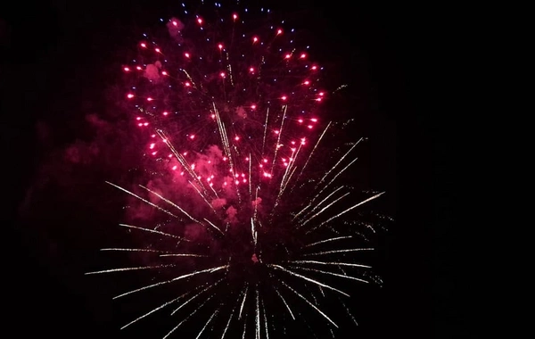 Gəncədə Zəfər Gününə həsr edilmiş konsert keçirilib, atəşfəşanlıq olub