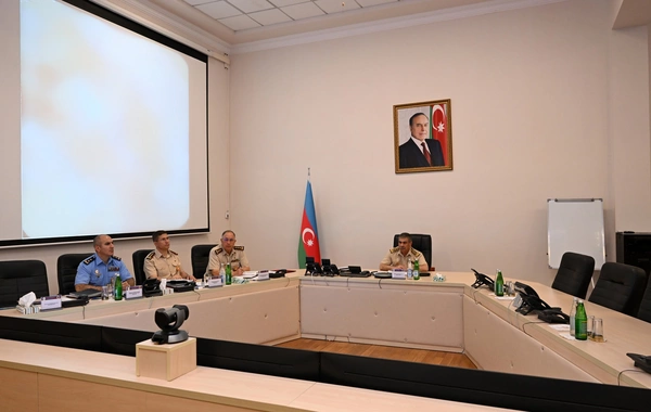 Müdafiə naziri: İlham Əliyev Azərbaycan Ordusunun fəaliyyətindən razıdır