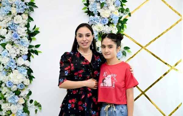 Leyla Əliyeva Şəkidə Uşaq evi sosial xidmət müəssisəsinin sakinləri ilə görüşüb