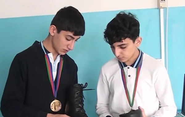 Lənkəranlı şagirdlər əsgərləri minadan qoruyan ağıllı çəkmə hazırlayıblar