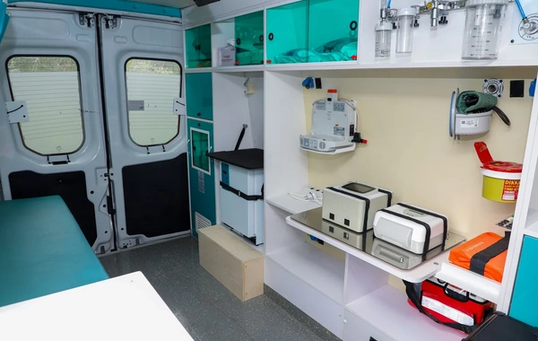 1 saylı İxtisaslaşdırılmış Poliklinikanın Laboratoriya şöbəsinin açılışı olub