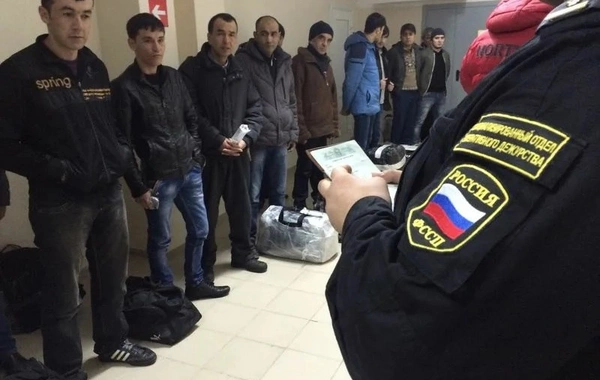 Rusiyanın bu şəhərindən 1 gündə 53 miqrant deportasiya edildi