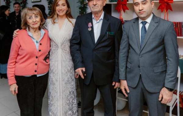 Ahıl şəxslər üçün sosial xidmət müəssisəsində Yeni il süfrəsi açılıb