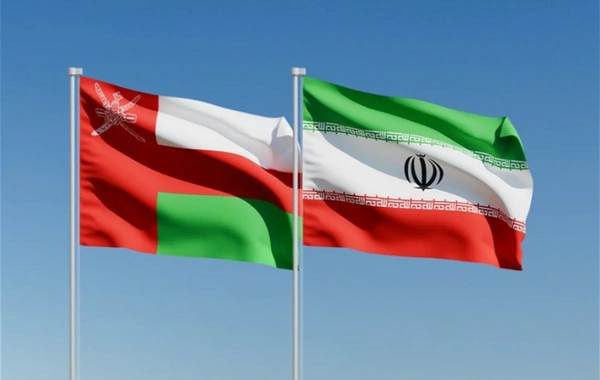 İran və Oman Hörmüz boğazında gəmiçiliklə bağlı razılığa gəliblər