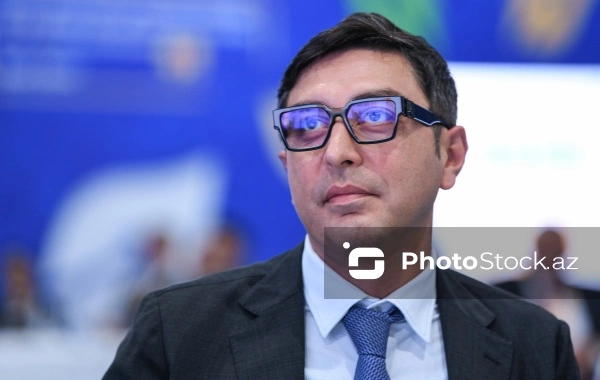 Fərid Qayıbov yenidən Avropa Gimnastikasının prezidenti seçilib