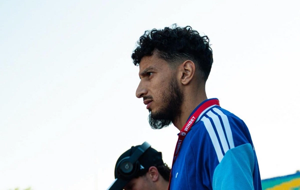 Abdulla Zubir Qarabağla yollarını ayırıb