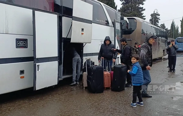 İrandan Azərbaycan vasitəsilə təxliyə olunan şəxslər üçün xüsusi avtobuslar səfərbər edilib