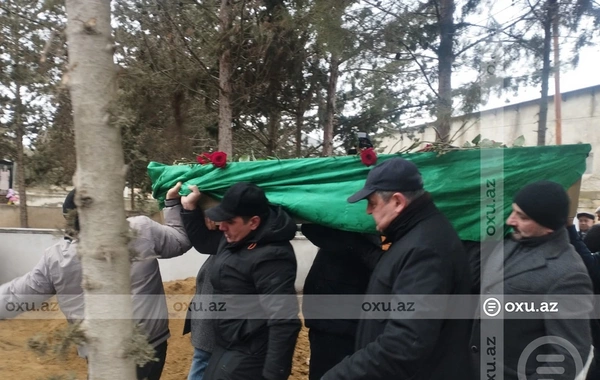 Fəzail Ağamalı dəfn olundu