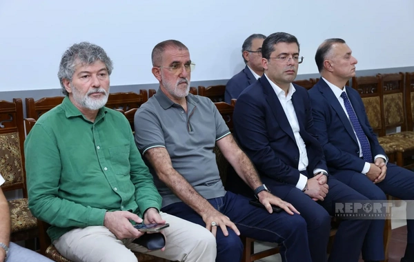 Əməkdar jurnalist Nurani ilə vida mərasimi keçirilir
