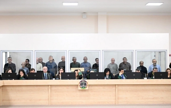 Ermənistan vətəndaşlarının məhkəməsi təqsirləndirilən şəxslərin müdafiəçilərinin çıxışları ilə davam etdirilir