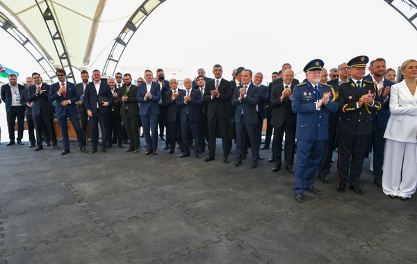 Azərbaycan və Slovakiya prezidentləri Ağdamın Baş Qərvənd kəndində görülən işlərlə tanış olublar
