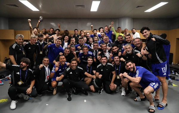 Tahir Gözel: Qarabağın qələbəsini Prezident İlham Əliyevə həsr edirik