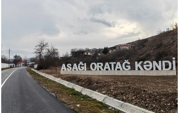 Ağdərənin Aşağı Oratağ kəndinə köçürülən ailələrə mənzillərinin açarları təqdim olunub