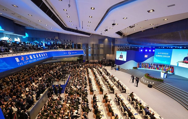 Müdafiə naziri Çin Xalq Respublikasına işgüzar səfər edib