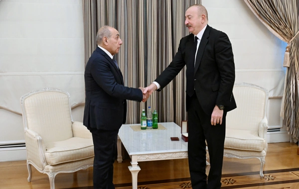 President Ilham Aliyev presented the "Istiglal" order to Yagub Eyubov