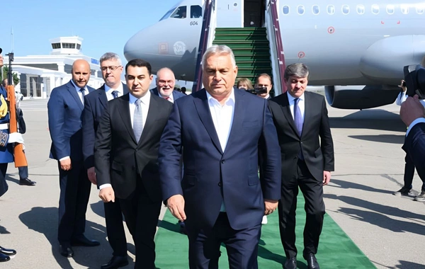 Viktor Orban TDT-nin Zirvə Görüşündə iştirak etmək üçün Qəbələdə səfərdədir