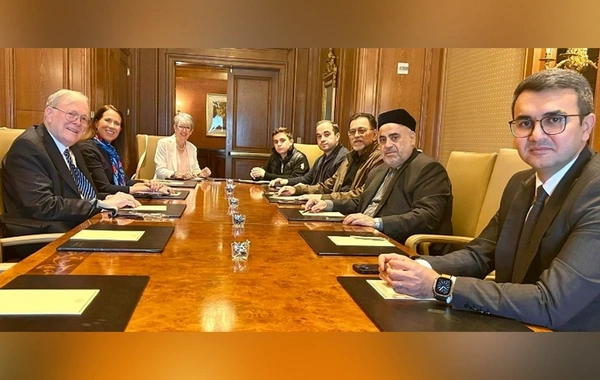 Allahşükür Paşazadə ABŞ-də G20 Dinlərarası Forum Assosiasiyasının prezidenti ilə görüşüb