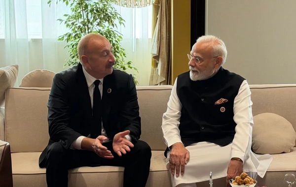 İlham Əliyev Narendra Modi ilə görüşü barədə paylaşım edib