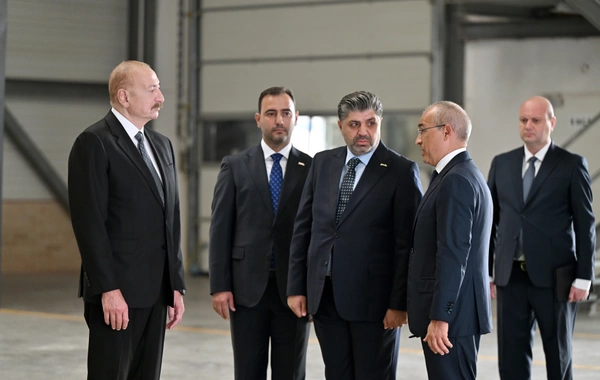 Prezident İlham Əliyev Qaradağ rayonunda kağız və gigiyenik məhsulların istehsalı müəssisəsinin açılışında iştirak edib