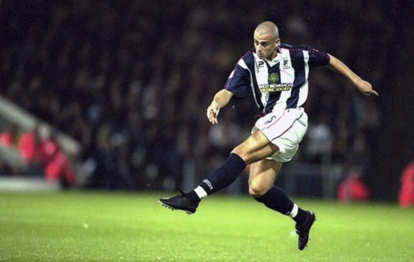 Çelsinin keçmiş futbolçusu saxlanıldı: Ağır ittihamla üzləşdi