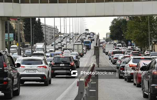 Azərbaycanda ilin ilk doqquz ayında sürücülük vəsiqəsi alan xanımların sayı açıqlanıb