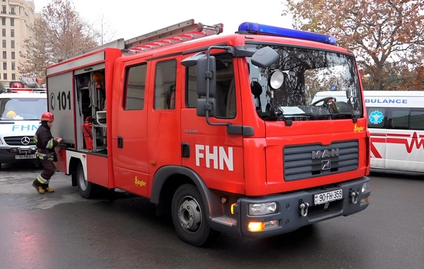 Bakının mərkəzində mənzildə YANĞIN OLUB