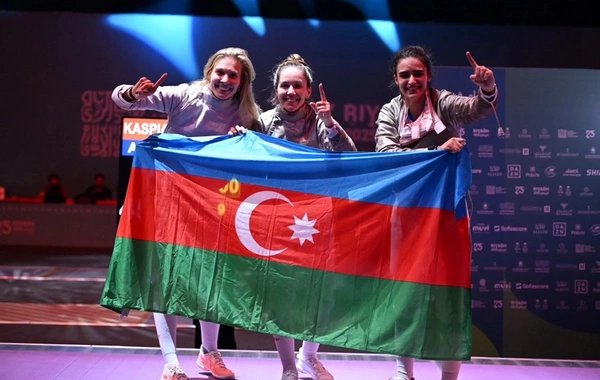 İslamiada: Azərbaycanın qadınlardan ibarət sablya millisi qızıl medal qazanıb