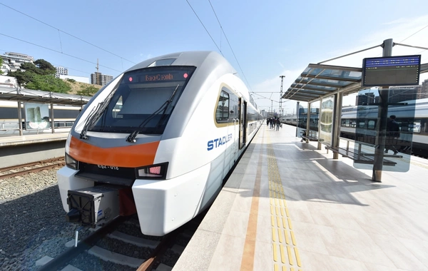 Bakıdan Pirşağıya gedən sürət qatarı XARAB OLDU