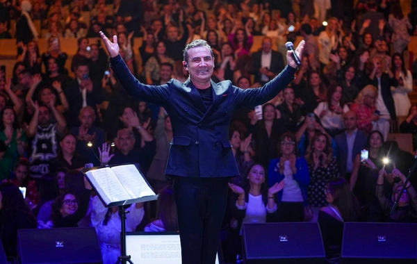 Ferhat Göçerin möhtəşəm Bakı konsertindən GÖRÜNTÜLƏR