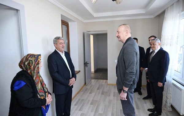 Prezident İlham Əliyev Şuşanın Böyük Qaladərəsi kəndində görülən işlərlə tanış olub, sakinlərlə görüşüb