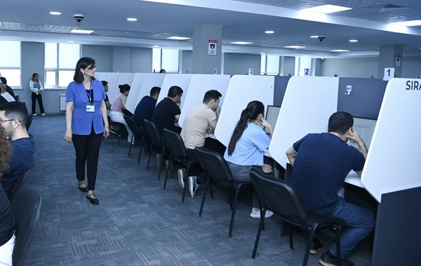 Diplomatik xidmətə qəbul üzrə müsabiqənin birinci mərhələsi keçirilib