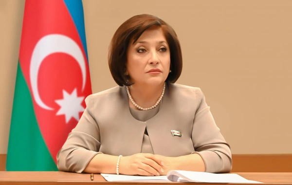 Sahibə Qafarova pakistanlı həmkarı ilə regiondakı gərginliyi müzakirə edib