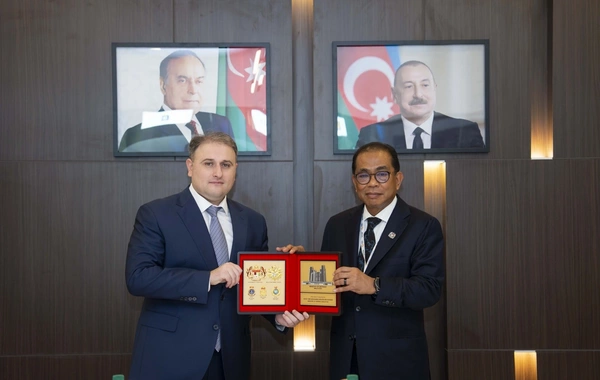 Azərbaycan beynəlxalq silah sərgisində 180 adda hərbi məhsulu nümayiş etdirir