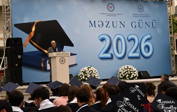 Azərbaycan Əmək və Sosial Münasibətlər Akademiyasında "Məzun günü" qeyd olunub