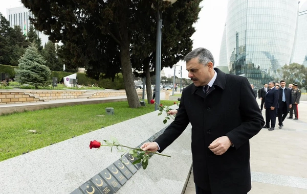 Vilayət Eyvazov türkiyəli həmkarı ilə görüşüb